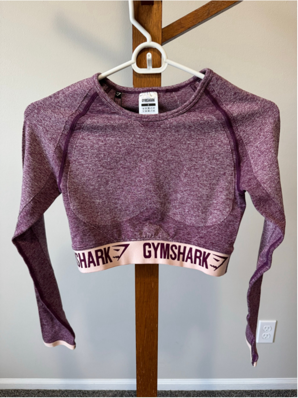 Women's Gymshark Flex Crop Top Size S Dark Ruby Marl/Blush Nude NWT